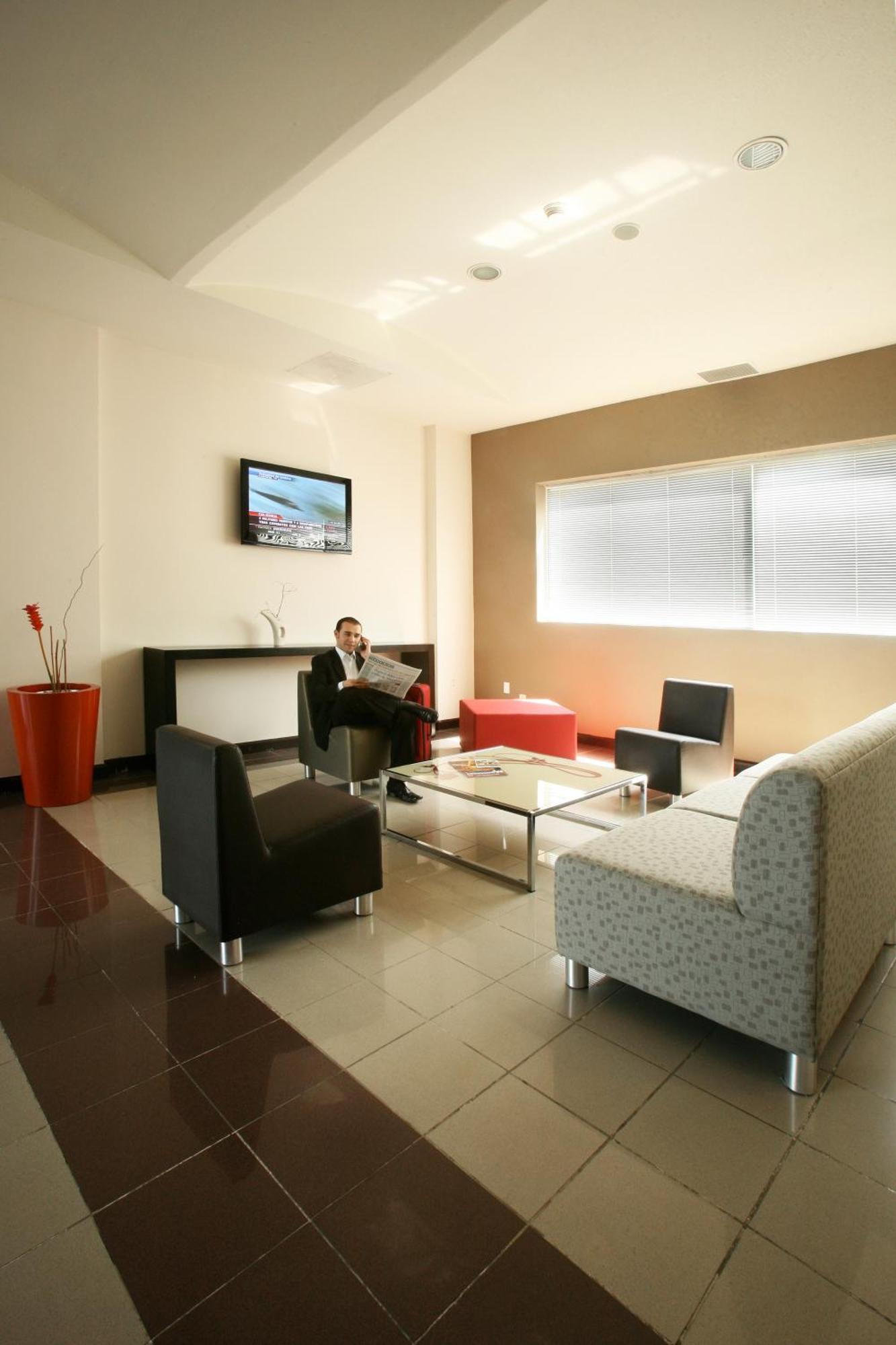 Ibis Monterrey Valle San Pedro Garza Garcia Exterior photo